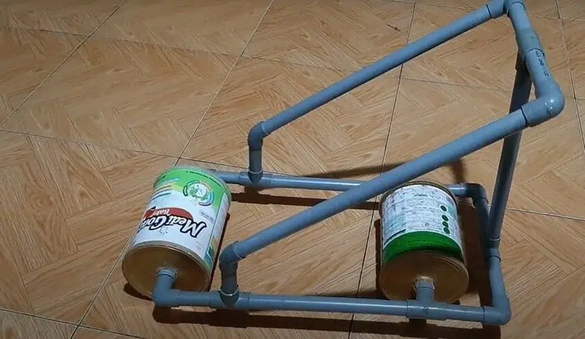 xe-tap-di-bang-ong-nuoc-de-lam