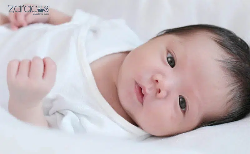 be-may-thang-nhan-ra-me-va-nguoi-la