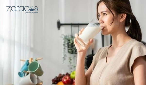 uong-sua-bau-vao-con-hay-vao-me